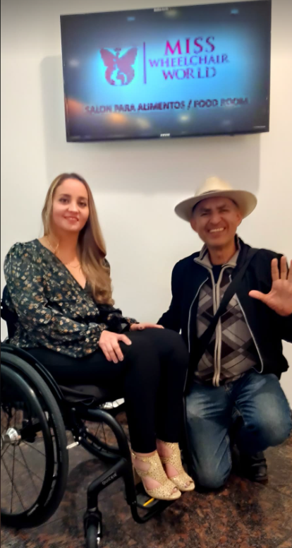 Karen Rocha e Isaías Plascencia (entrevistador)